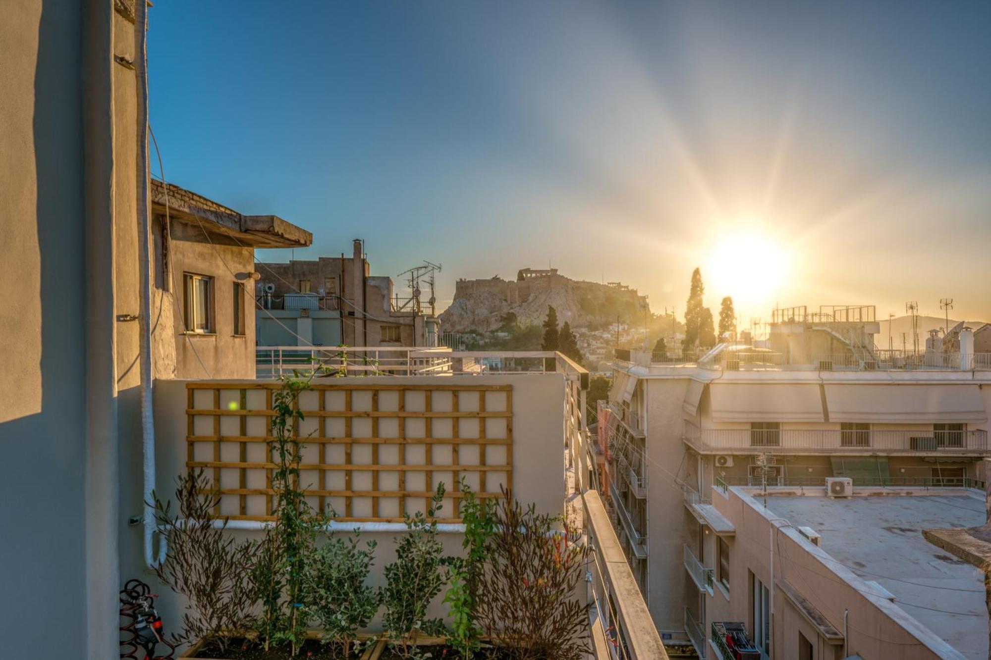 3Sights Rooftop Suite - Parthenon Viewpoint เอเธนส์ ภายนอก รูปภาพ